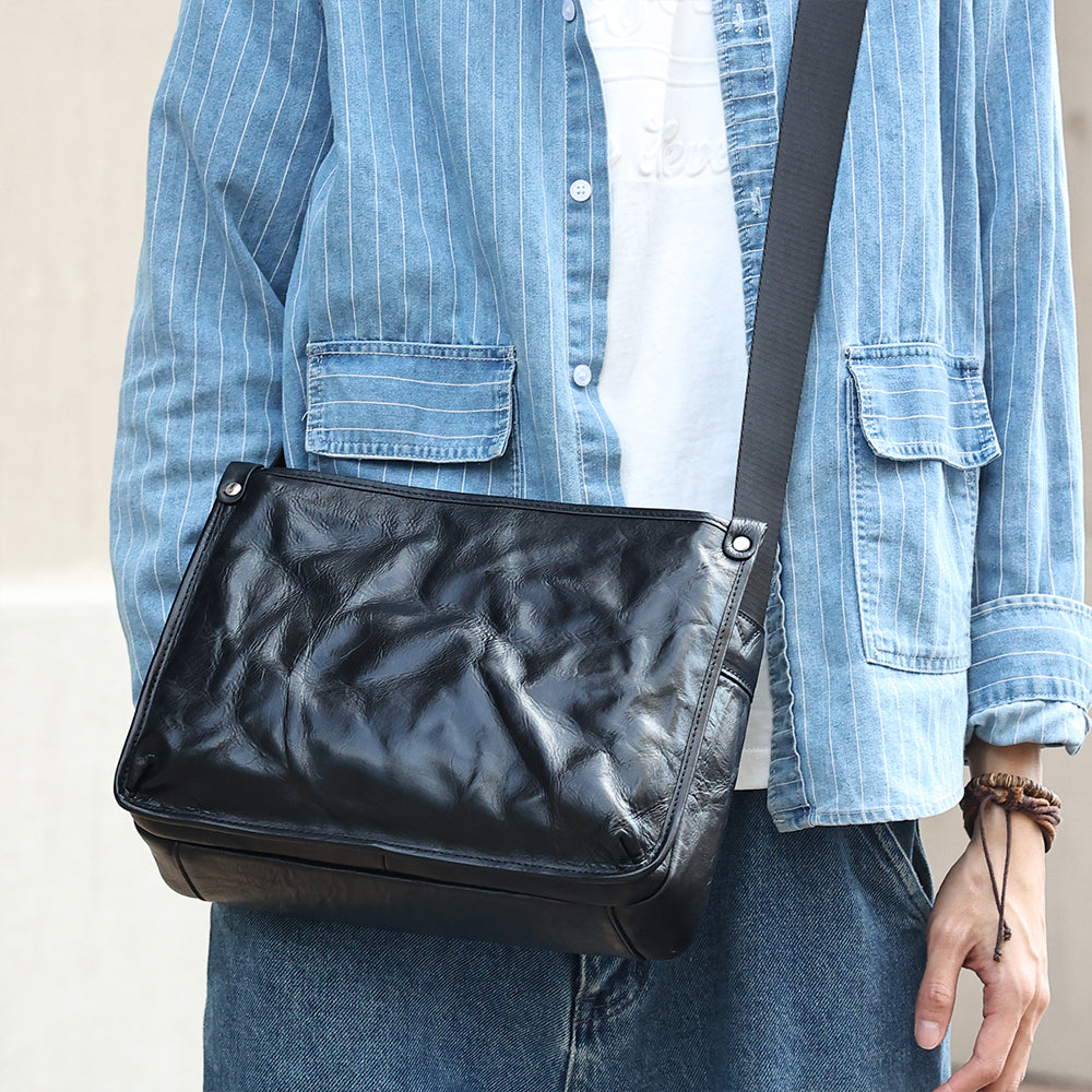 The Taini | Leather Messenger Crossbody Bag