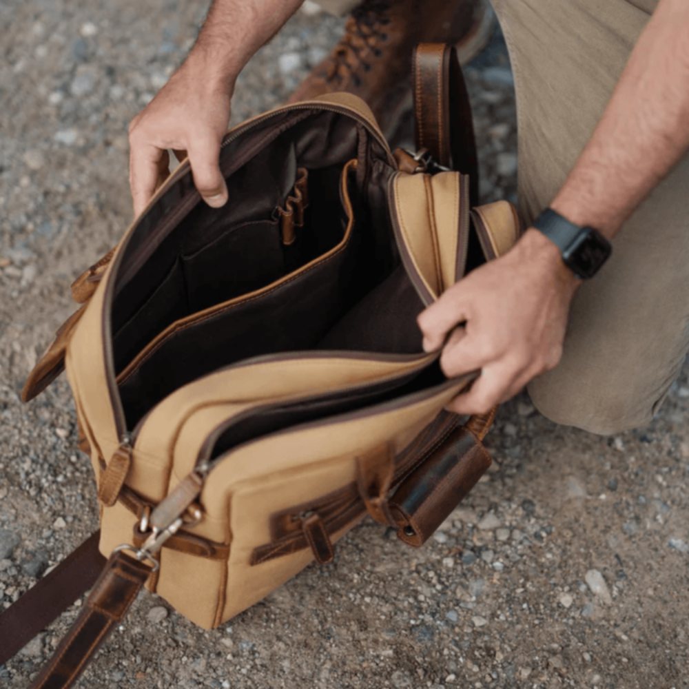 The Canvas  Pilot | Men's Briefcase Laptop Bag 