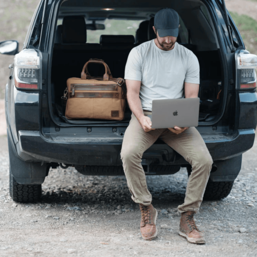 The Canvas  Pilot | Men's Briefcase Laptop Bag 