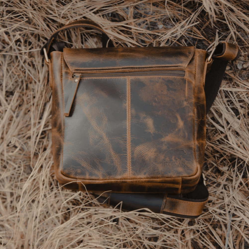 The Cordova Messenger | Everyday Carry Leather Messenger