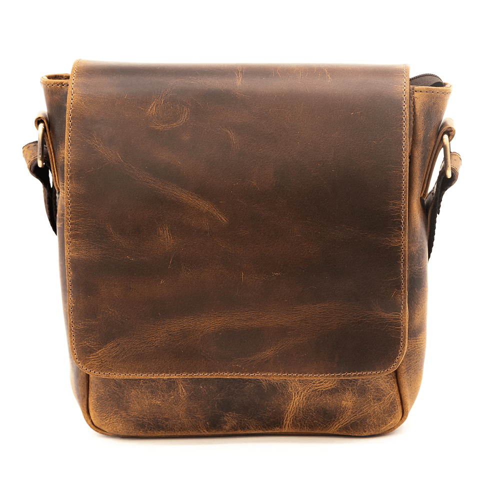 The Cordova Messenger | Everyday Carry Leather Messenger