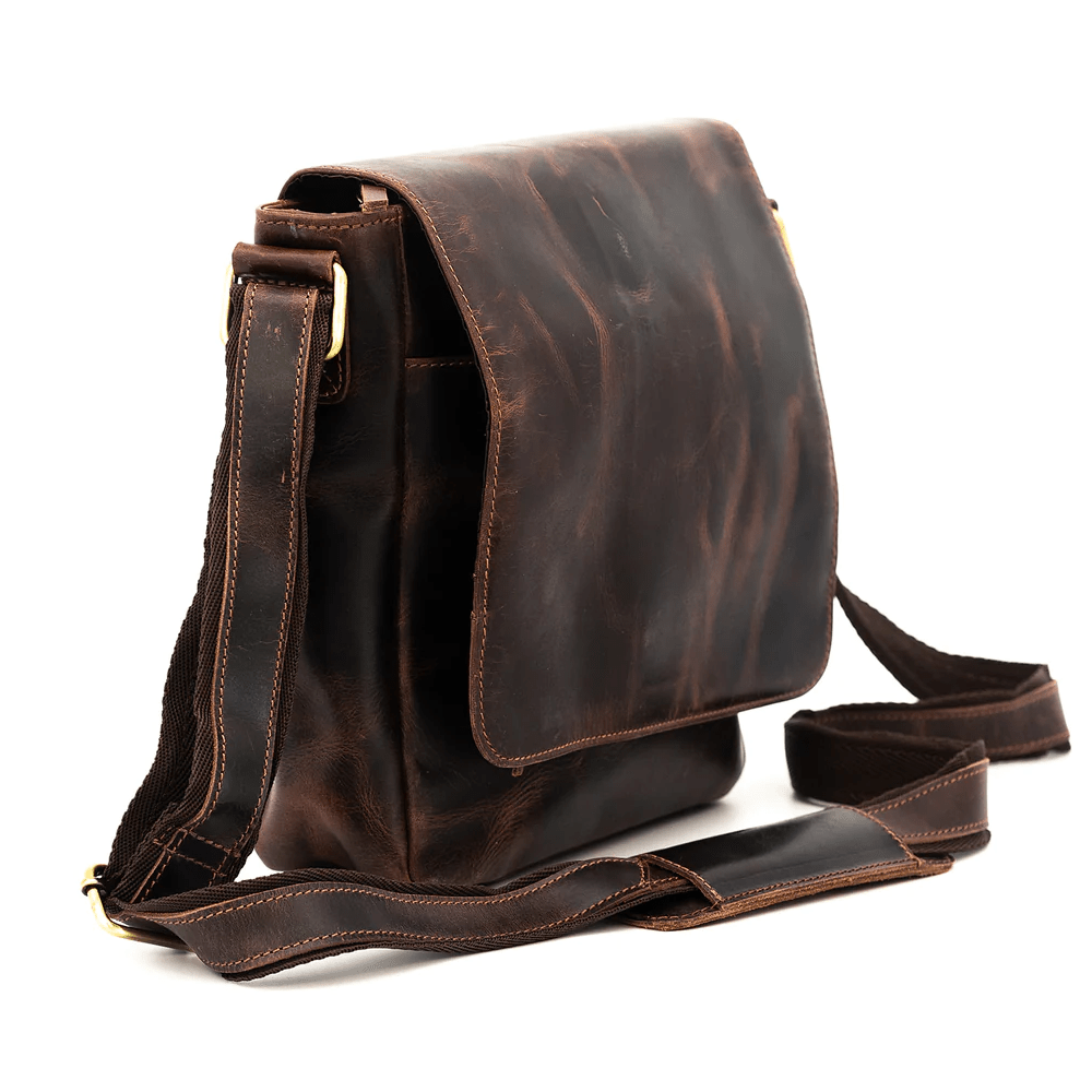 The Cordova Messenger | Everyday Carry Leather Messenger