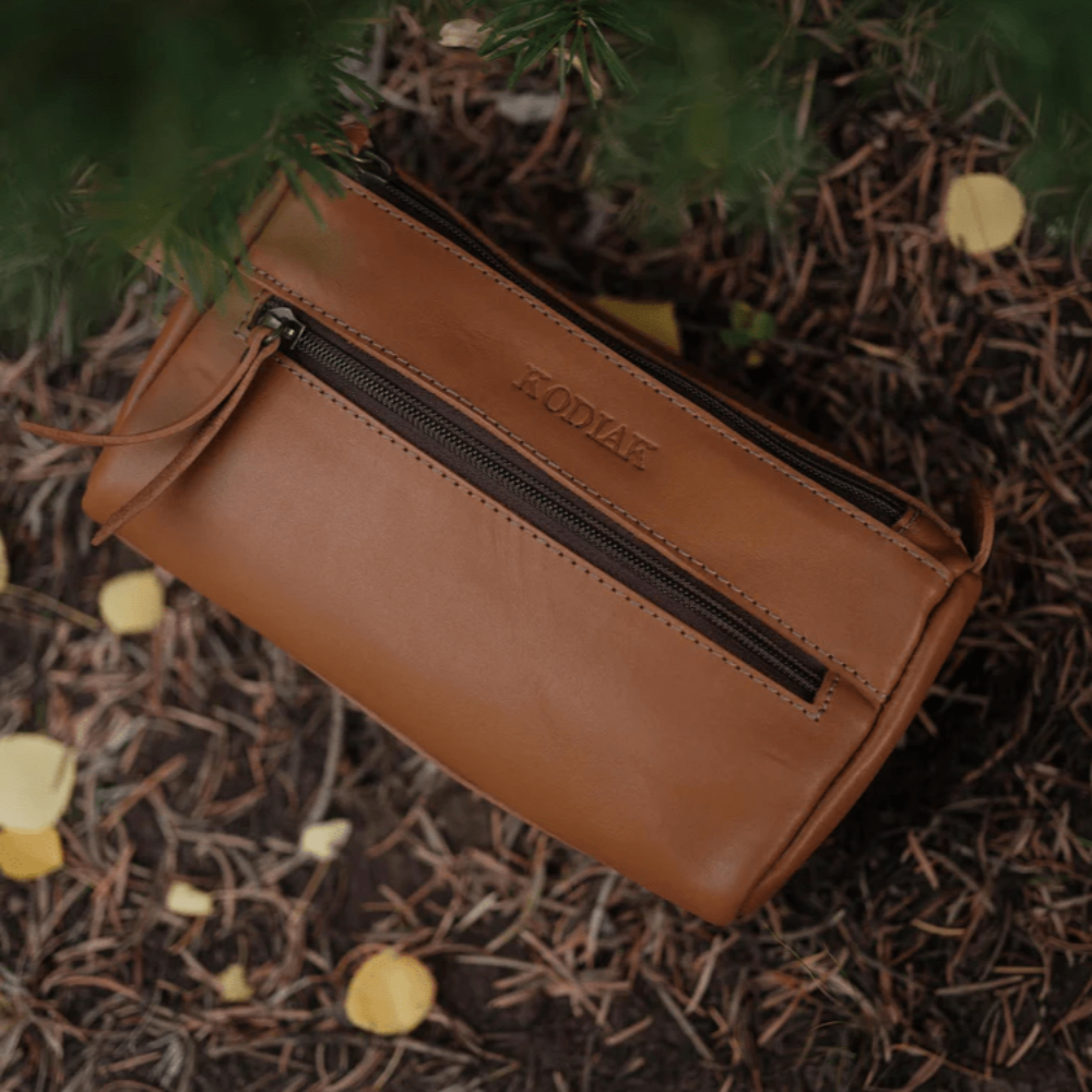 The Yukon Toiletry Bag - Full Grain Leather Travel Bag