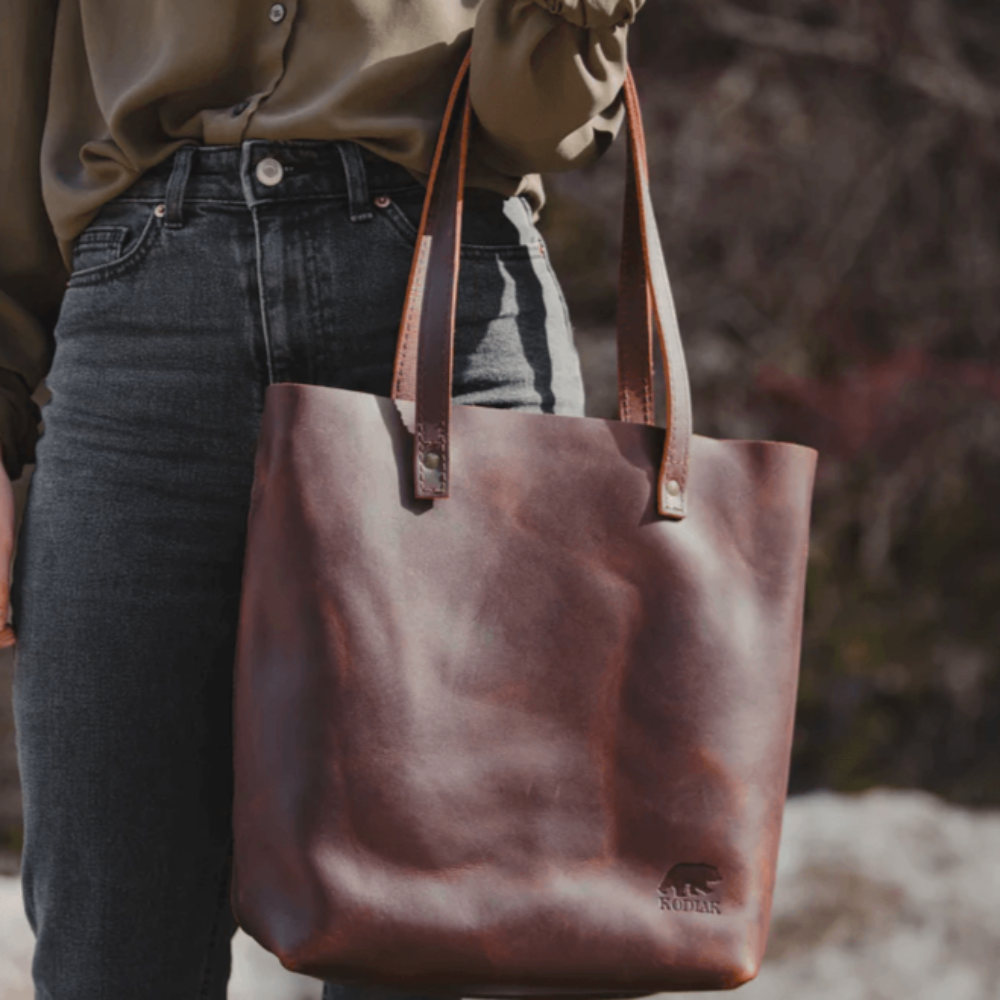 The Woven Leather Tote | Women's Classic everyday carry