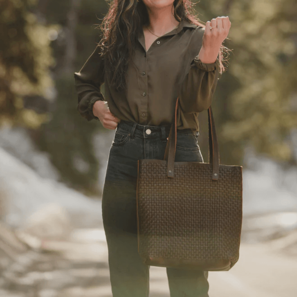 The Woven Leather Tote | Women's Classic everyday carry