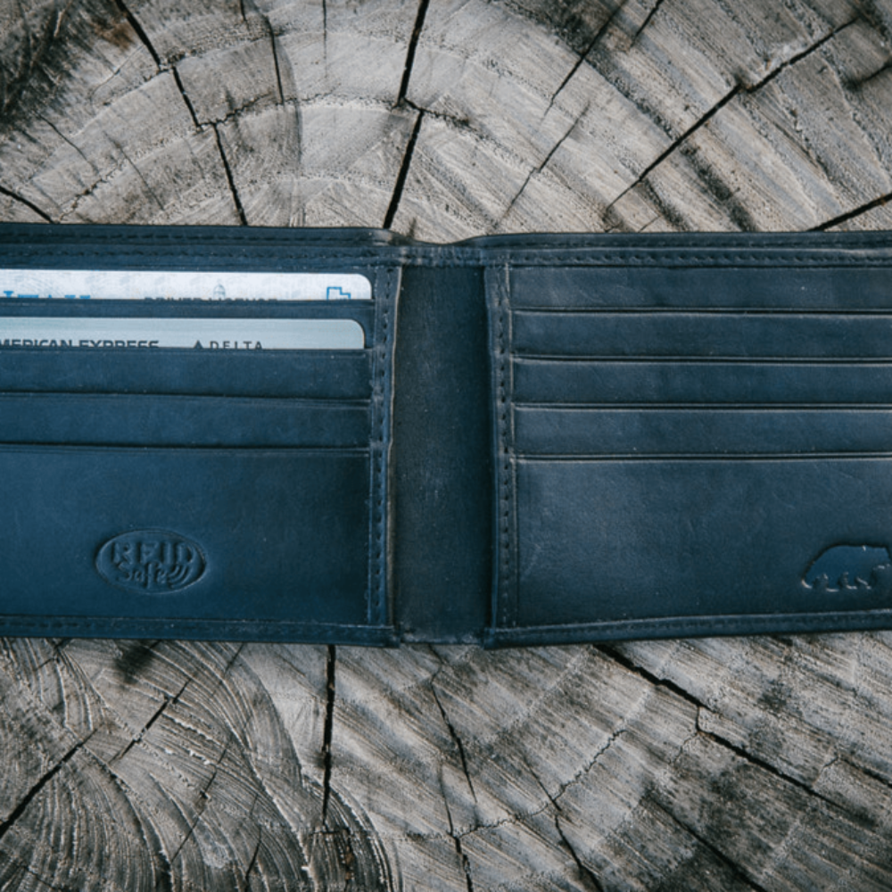 Black Leather Wallet for Men - Thin Slim Style