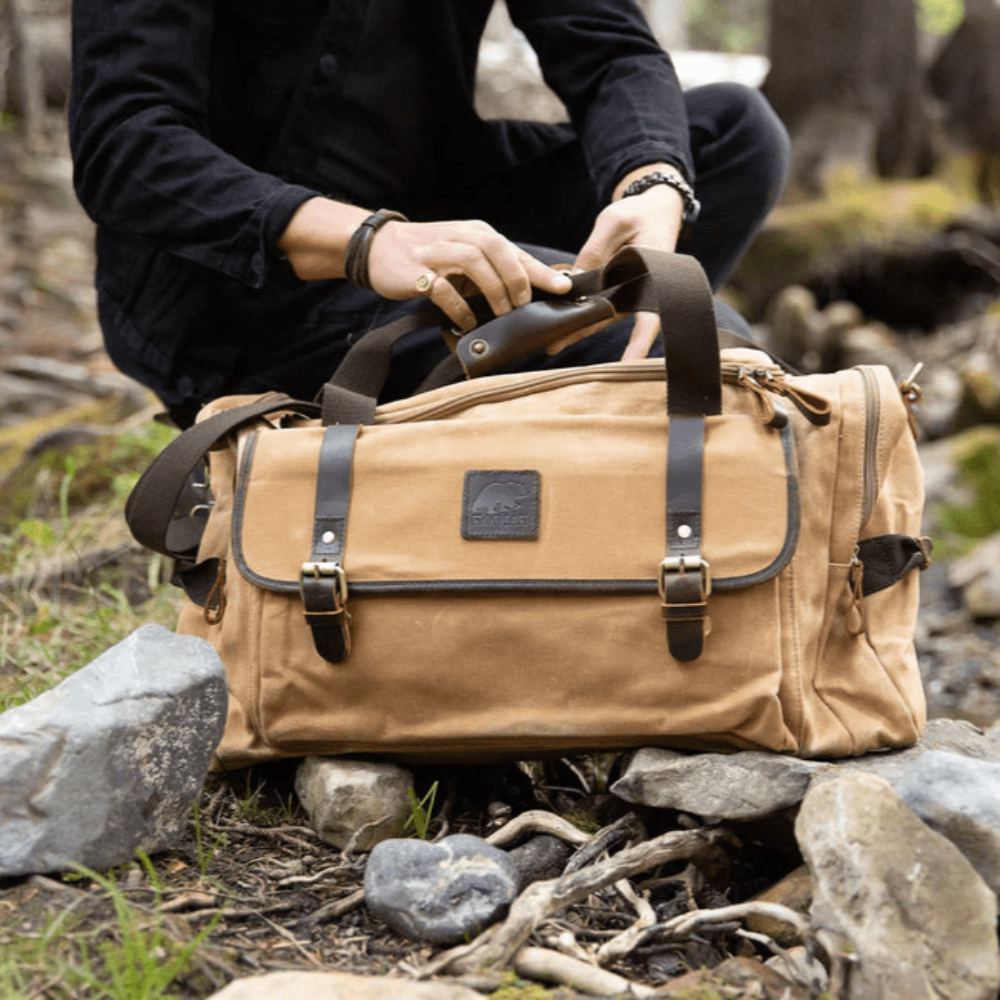 The Canvas Denali | Travel Weekend Bag
