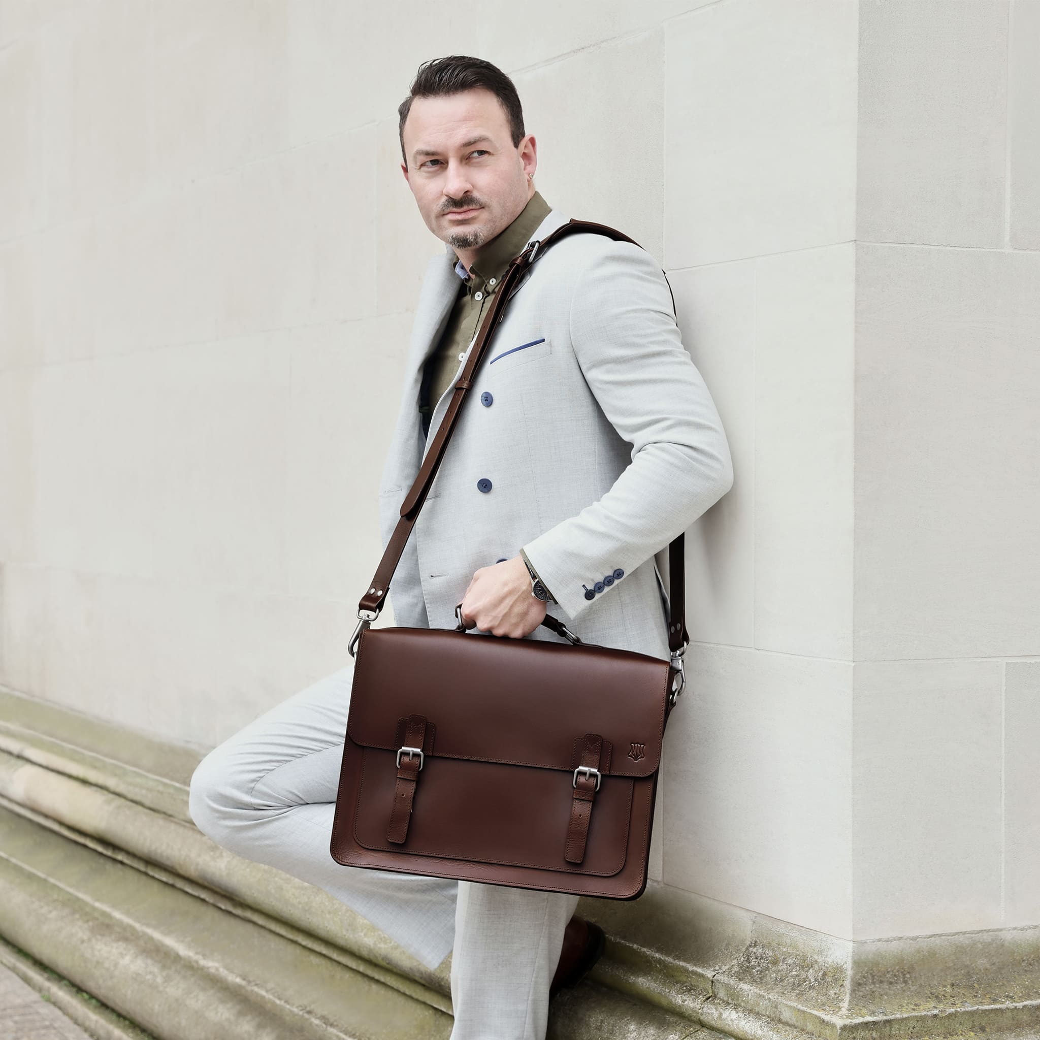 mens-leather-messenger-satchel-bag-briefcase-laptop-bag-brown-full-grain-buffalo-leather