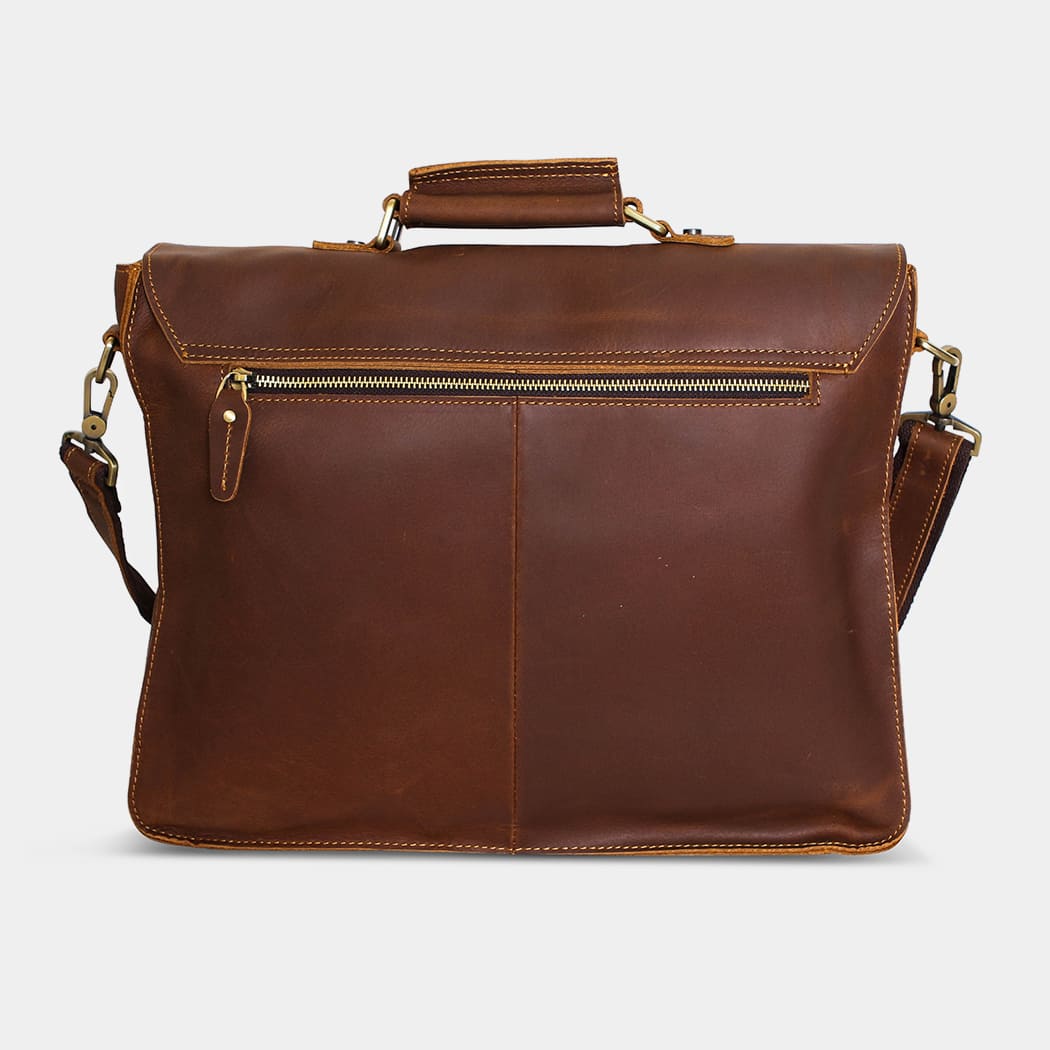 the daily leather messenger bag the real leather co