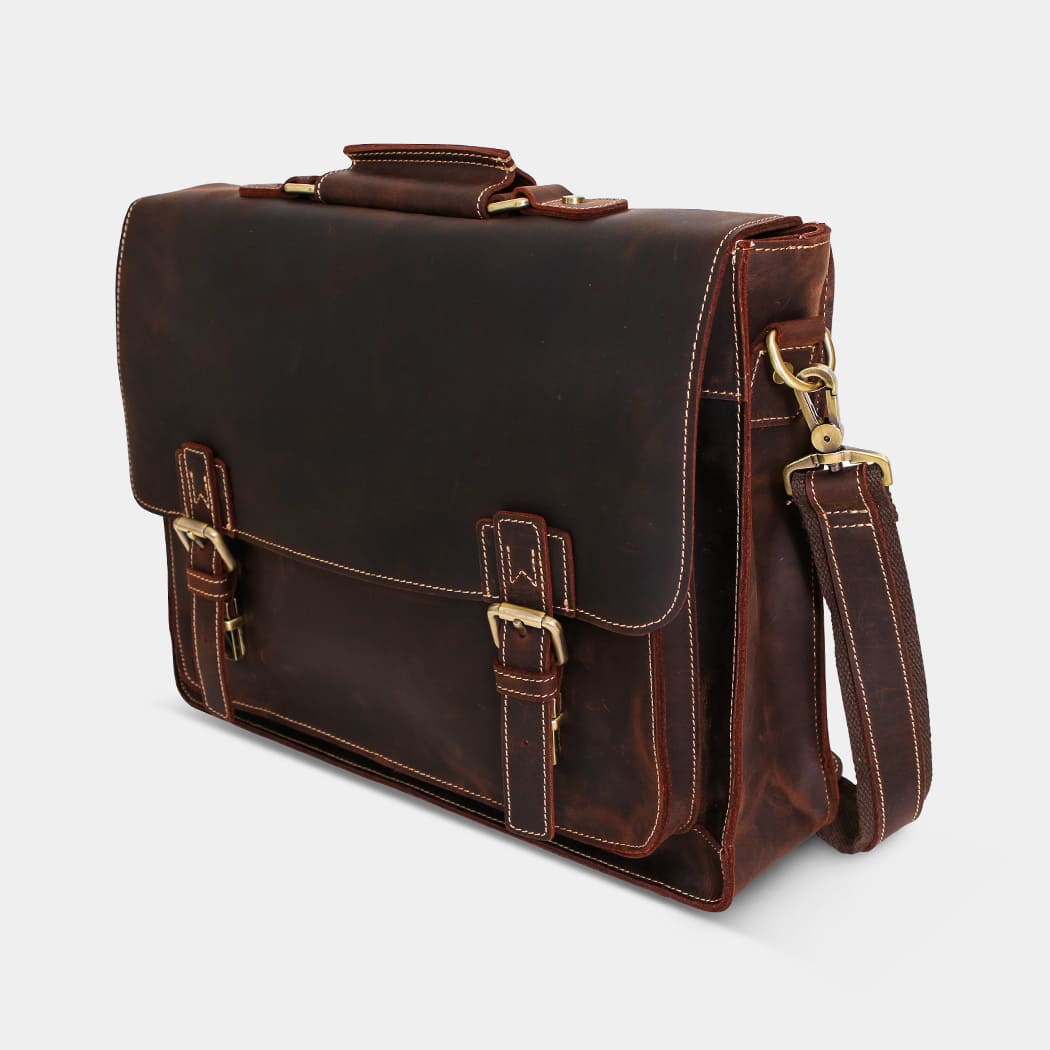 the daily leather messenger bag the real leather co