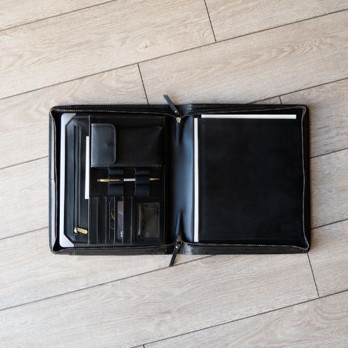 The Nomad Portfolio | Men's Top Grain Leather Portfolio