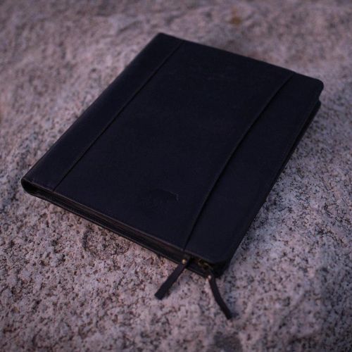 The Nomad Portfolio | Men's Top Grain Leather Portfolio