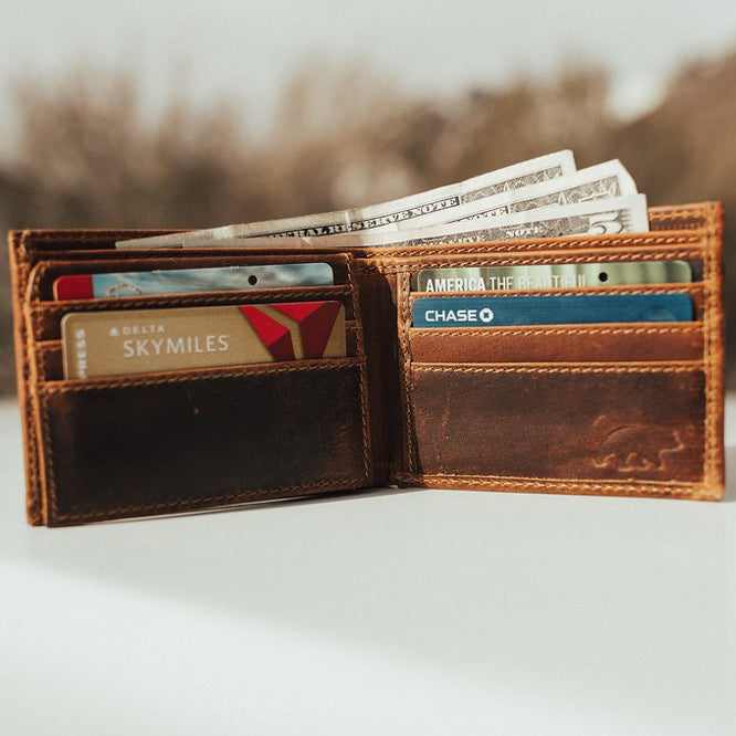 Mens Bifold Leather Wallet - Brown