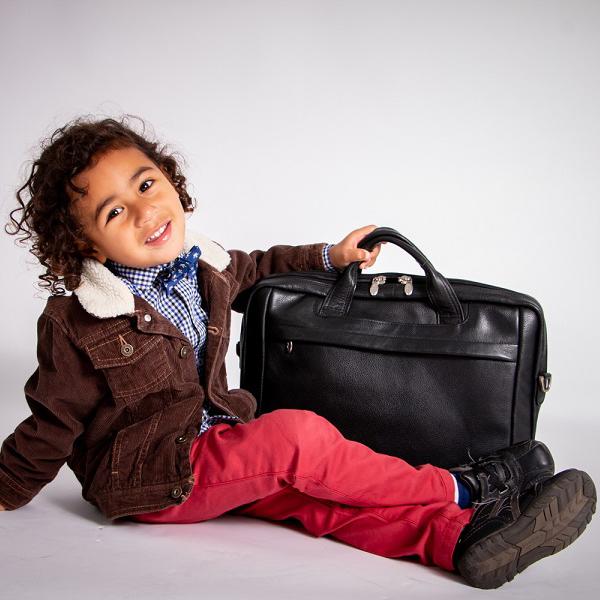 The Bridgeport 17 Inch Laptop Leather Messenger Bag Briefcase For Men
