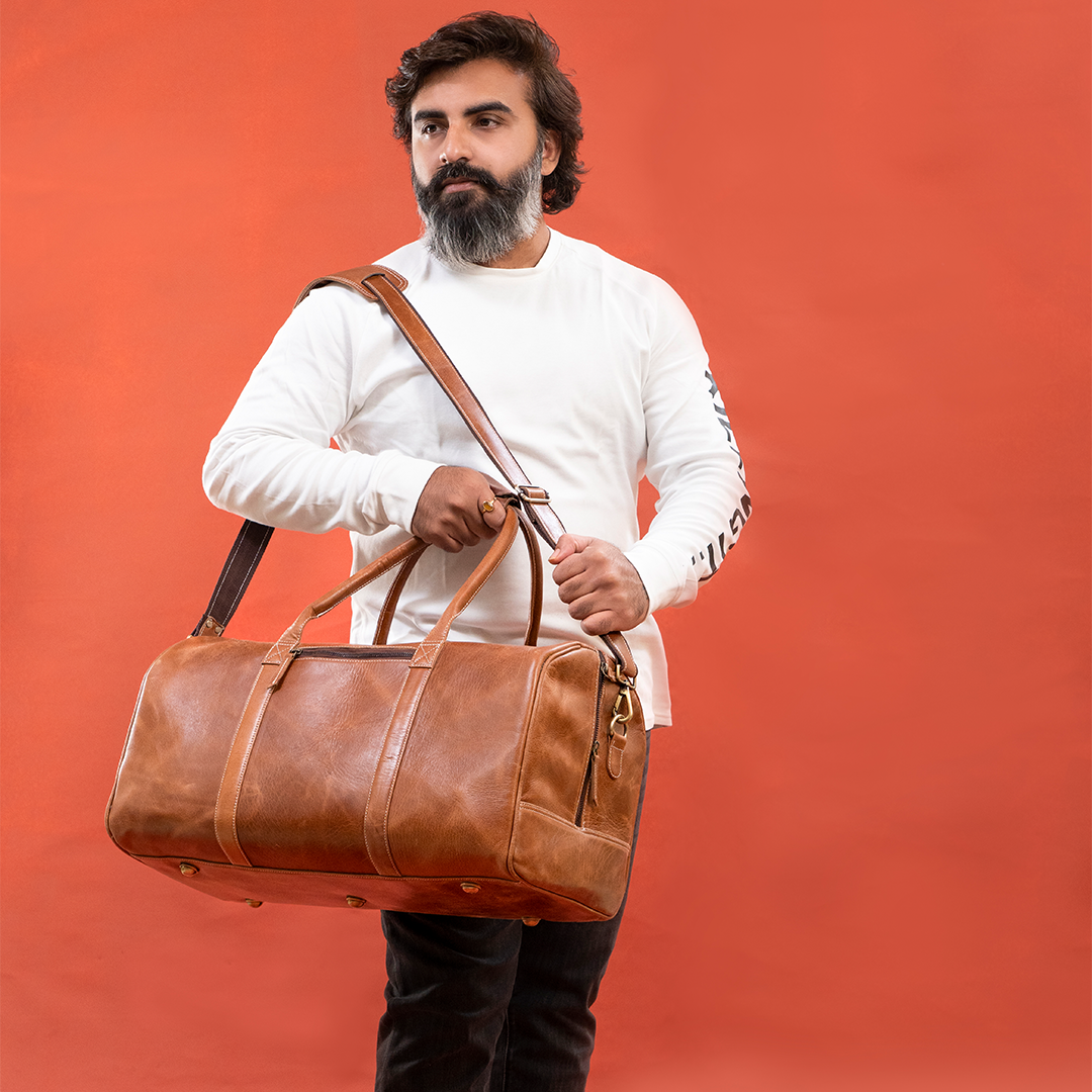 Best Leather Duffle Bag 2023 - Top 10 Best Men's Weekend Bags Reviews