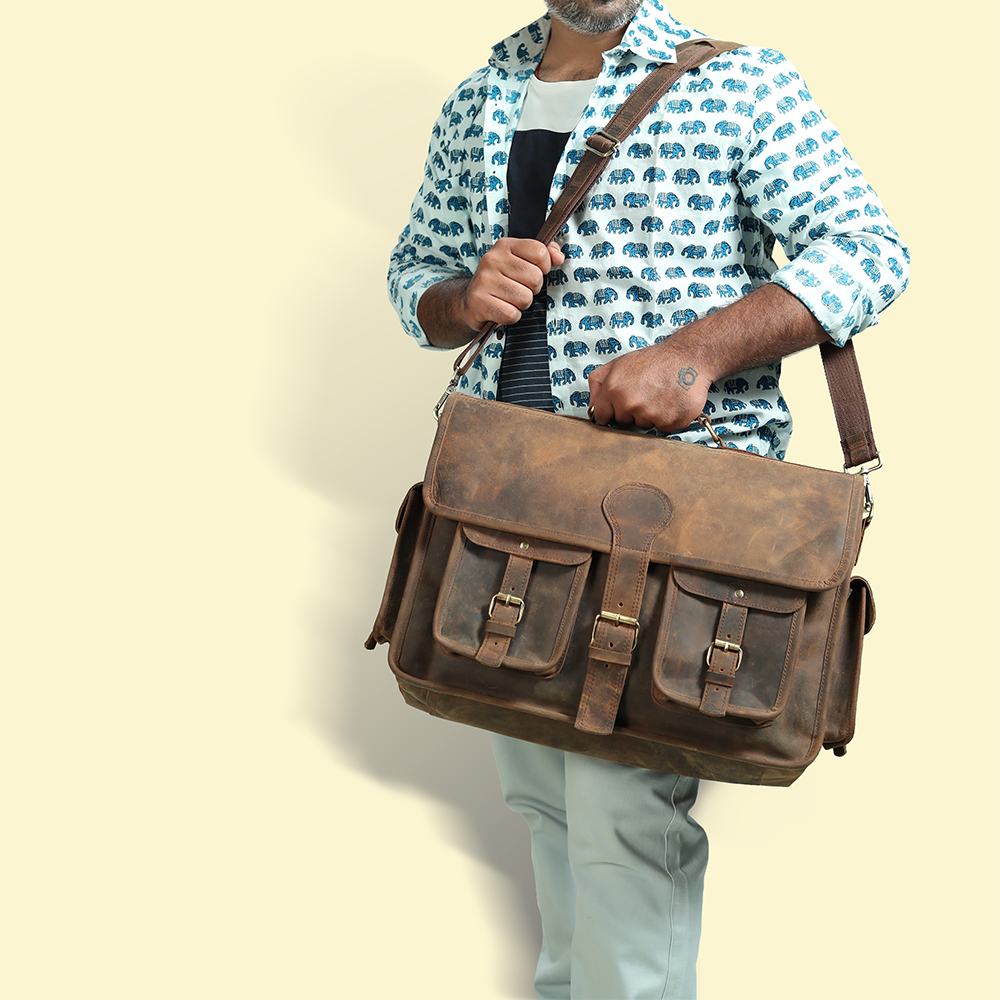 18 inch laptop messenger bag sales