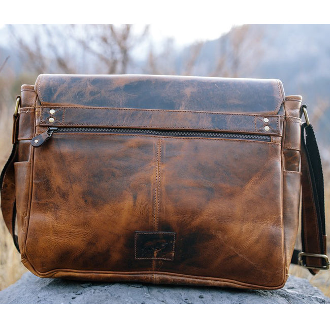 The Kasilof Men's Leather Messenger Bag for 17 Inch Laptops