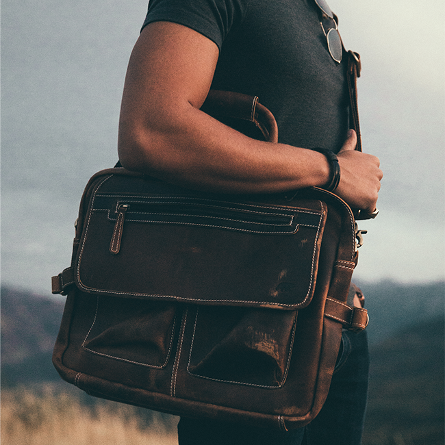 The Pilot Men's Buffalo Leather Messenger Laptop Bag