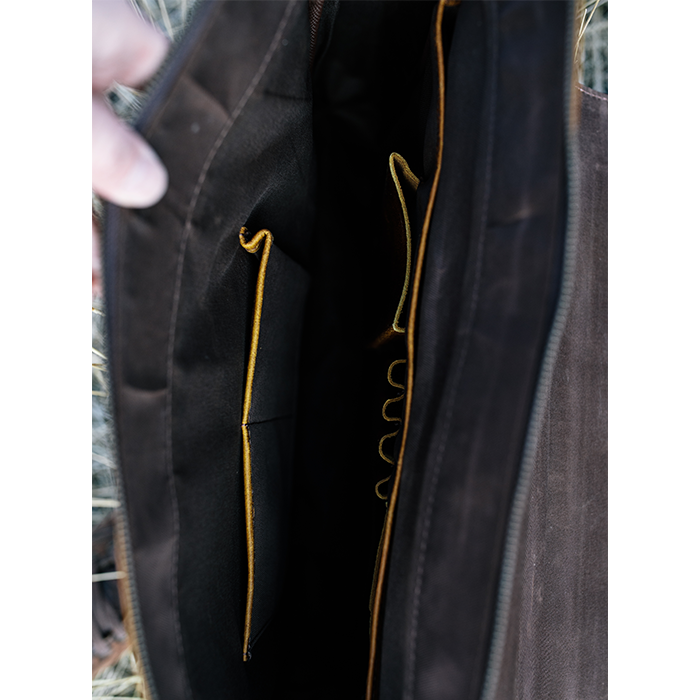 The Estalon leather messenger aggressive bag