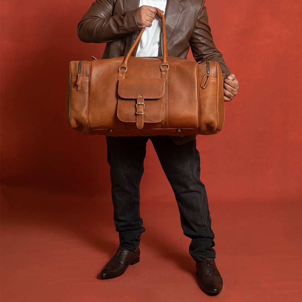 Men's Buffalo Leather Duffel Bag - Weekend Bag for Travel – The Real Leather  Company